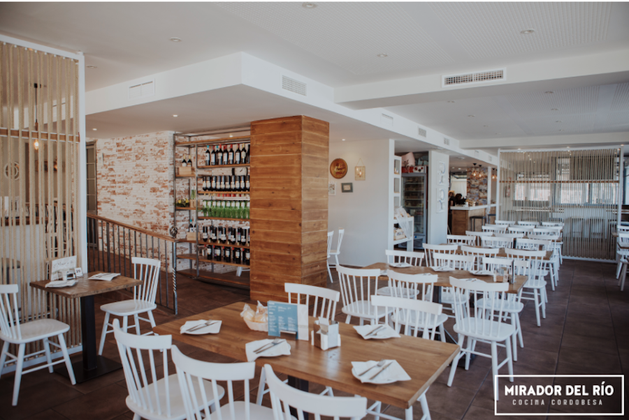 Bar restaurante Mirador del Río - Carlos III
