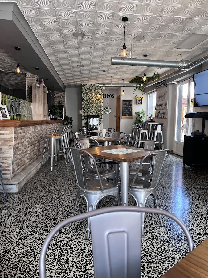 Cumbre (Origen Lounge)