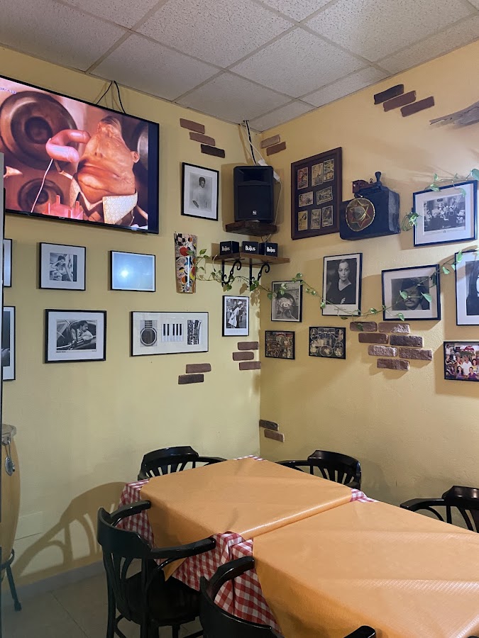Pizzería Jardín