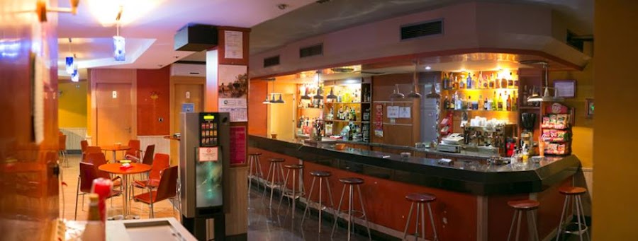 Bar Zepelin