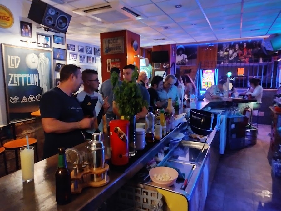 Cafe Pub El Altillo