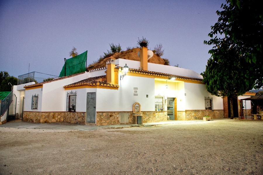 Cueva Los Prados